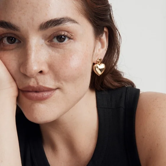 AMAZING💥❤️Madewell ❤️ Puffy Heart Statement Earrings - Picture 9 of 13